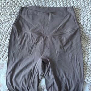 High waisted v waist leggings